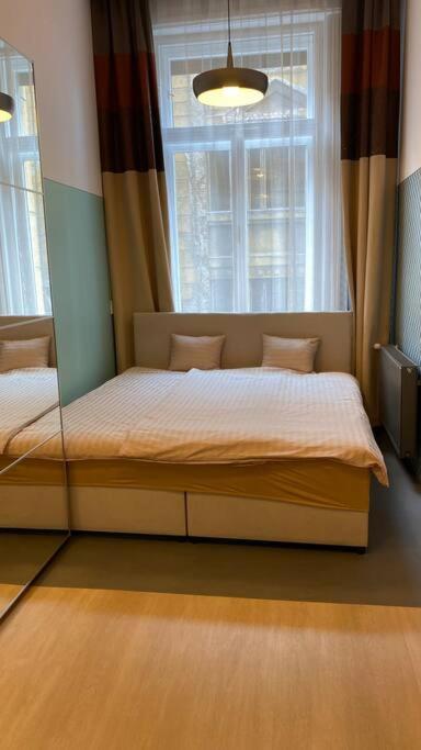 Apartment Luxurious In The Center